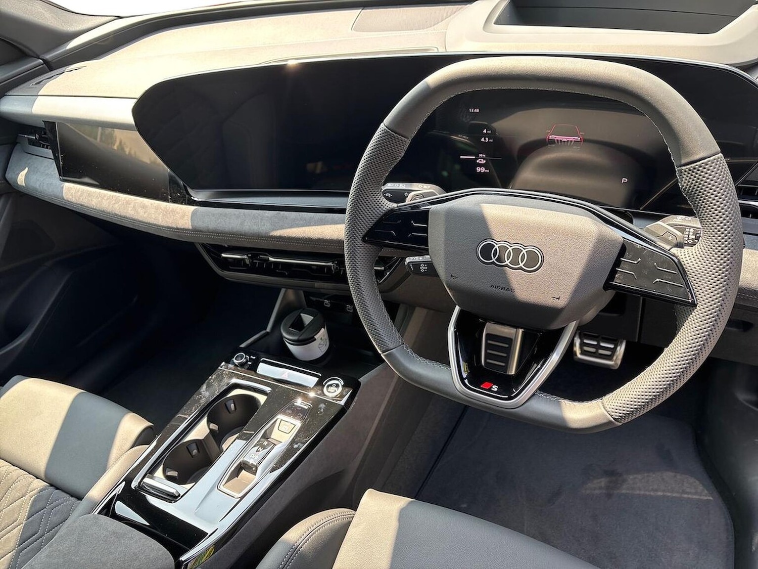 Used Audi Q6 e-tron 2025 for sale - 76770096: Photo 8