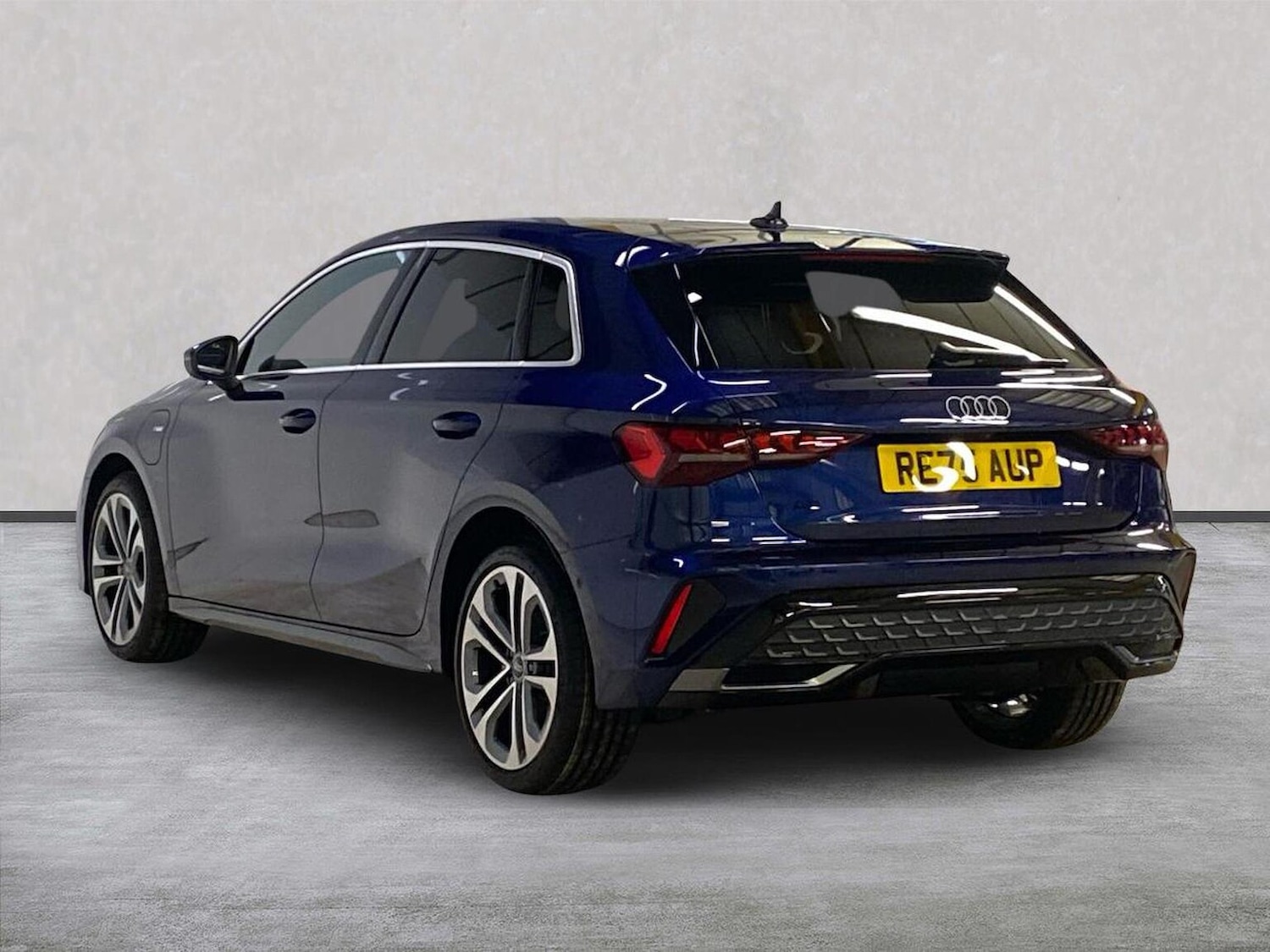 Used Audi A3 2025 for sale - 77028111: Photo 2