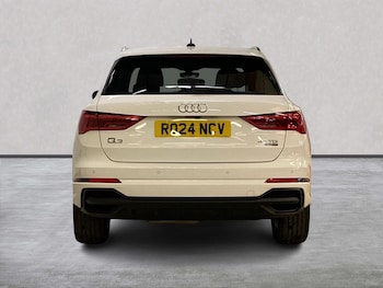 Used Audi Q3 2024 for sale - 75437149: Photo