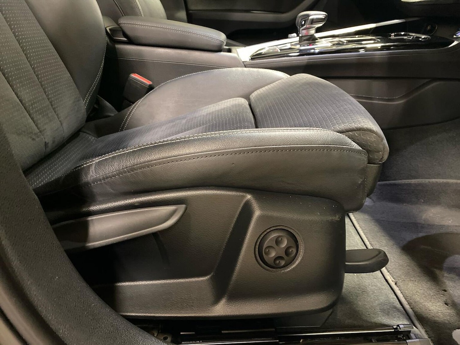 Used Audi A4 2024 for sale - 78191398: Photo 32