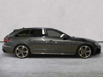 Used Audi A4 2020 for sale - 75513007: Photo