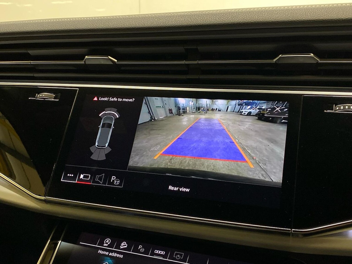 Used Audi Q7 2022 for sale - 76471094: Photo 23