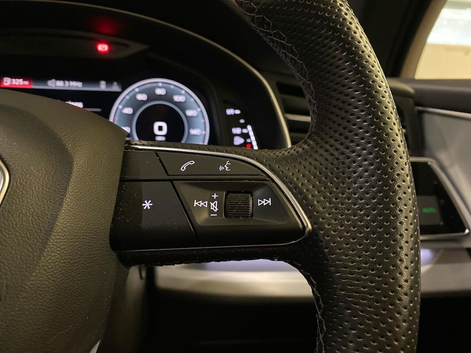 Used Audi Q7 2022 for sale - 76471094: Photo 27