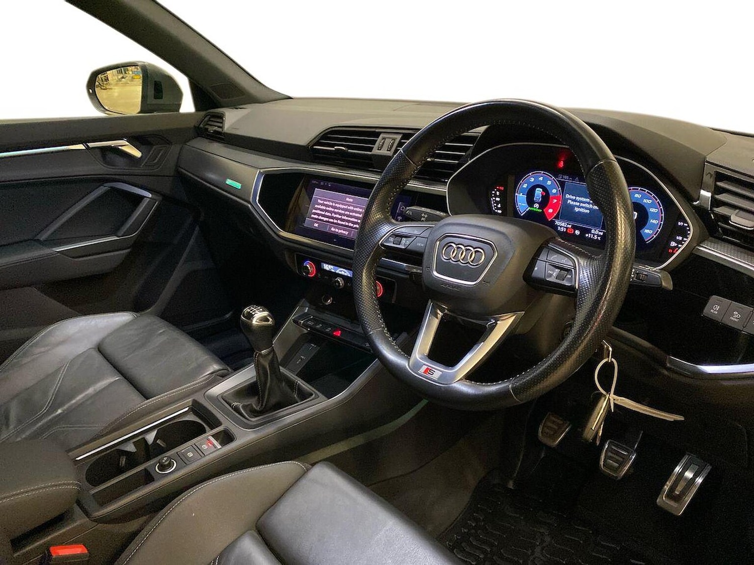 Used Audi Q3 2020 for sale - 76353646: Photo 15