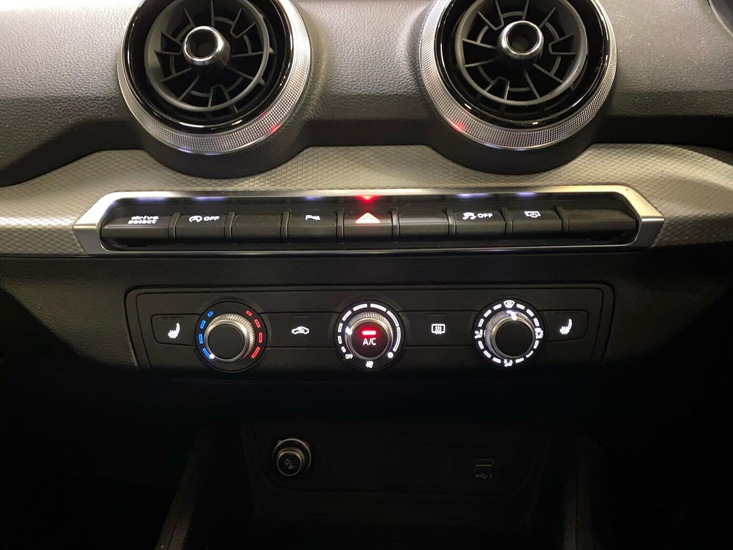 Used Audi Q2 2023 for sale - 76273490: Photo 12