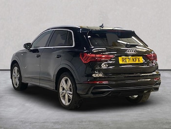 Used Audi Q3 2021 for sale - 76007234: Photo 2