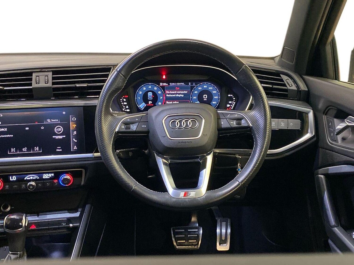 Used Audi Q3 2021 for sale - 76007234: Photo 9