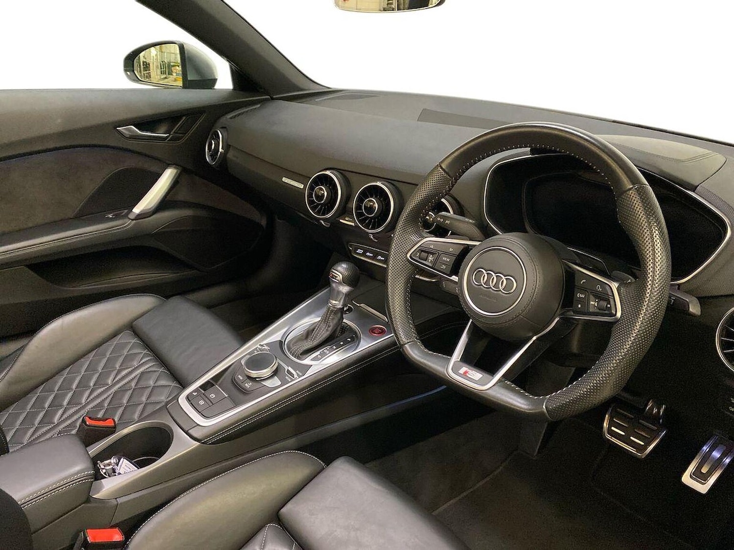 Used Audi TT 2023 for sale - 76046073: Photo 15