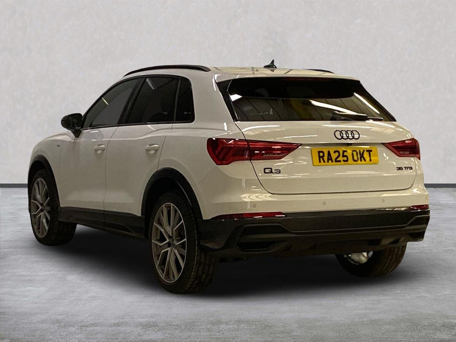 Used Audi Q3 2025 for sale - 76097086: Photo 2