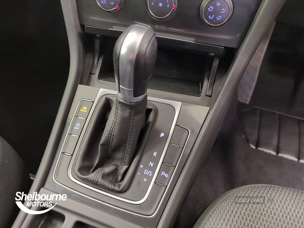 Used Volkswagen Golf 2019 for sale - 76327500: Photo 33