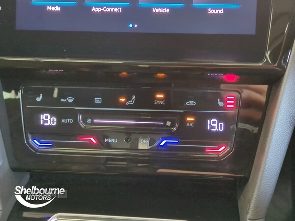 Used Volkswagen Arteon 2024 for sale - 76175918: Photo 28