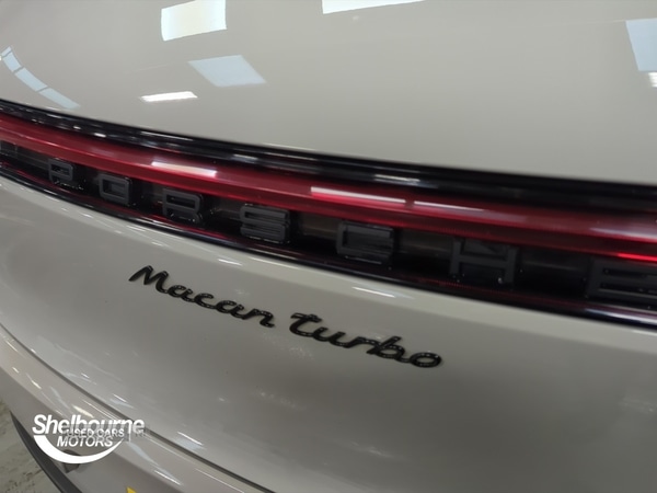 Used Porsche Macan 2020 for sale - 76123194: Photo 25