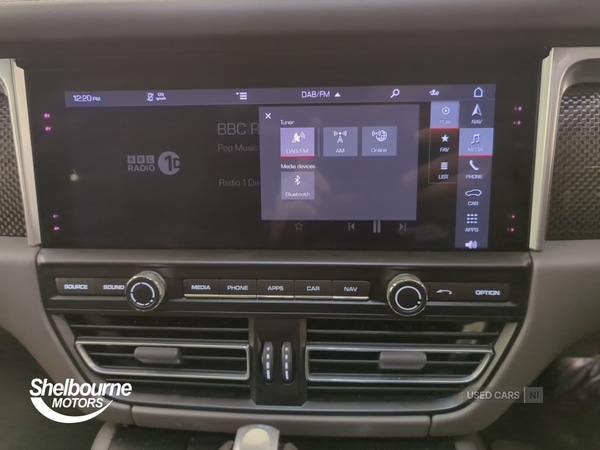 Used Porsche Macan 2020 for sale - 76123194: Photo 39