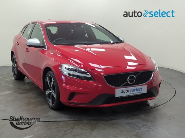 Used Volvo V40 2018 for sale - 76500286: Photo 1