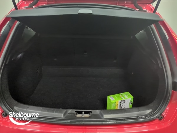 Used Volvo V40 2018 for sale - 76500286: Photo 17