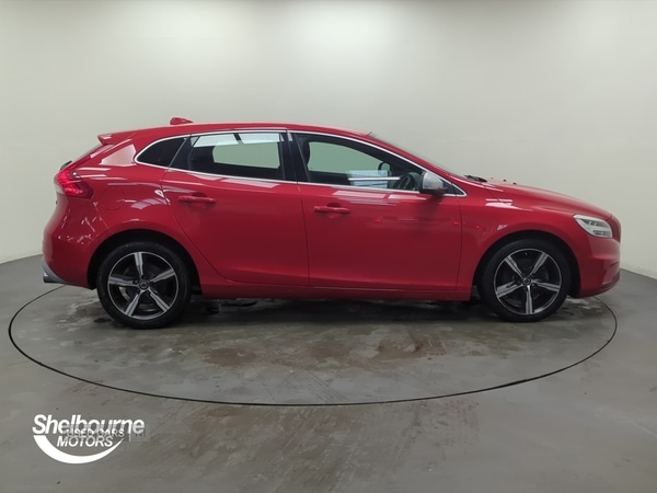 Used Volvo V40 2018 for sale - 76500286: Photo 3