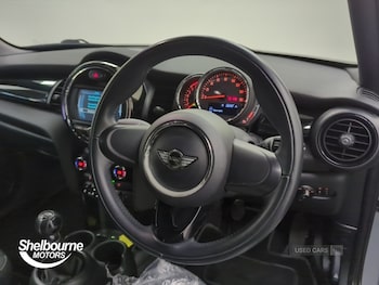 Used MINI Hatch 2018 for sale - 76539374: Photo