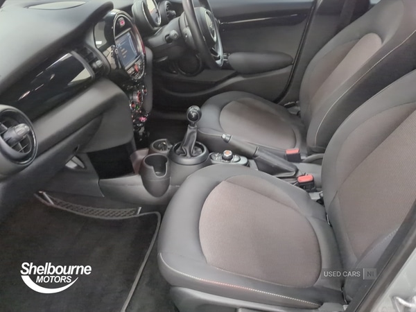 Used MINI Hatch 2018 for sale - 76539374: Photo 9