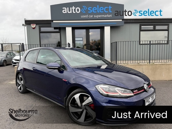 Used Volkswagen Golf 2019 for sale - 76359674: Photo 1