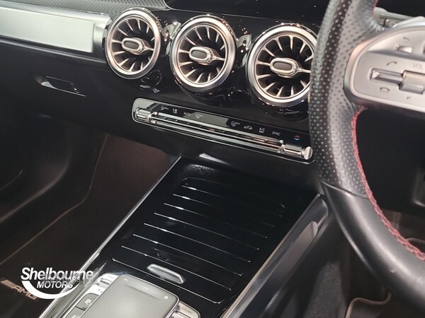 Used Mercedes-Benz GLB 2020 for sale - 75659117: Photo 34