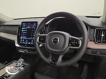 Used Volvo XC90 2025 for sale - 78348728: Photo