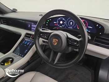 Used Porsche Taycan 2021 for sale - 79034847: Photo