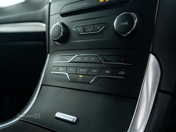 Used Ford Galaxy 2022 for sale - 75614536: Photo 27