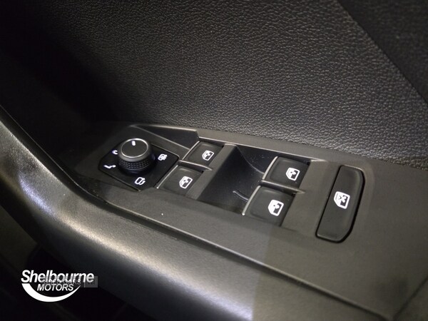 Used Volkswagen T-Cross 2023 for sale - 77371951: Photo 16