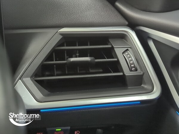 Used BMW i4 2022 for sale - 76646961: Photo 22