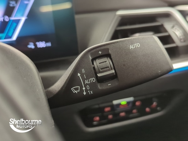 Used BMW i4 2022 for sale - 76646961: Photo 25