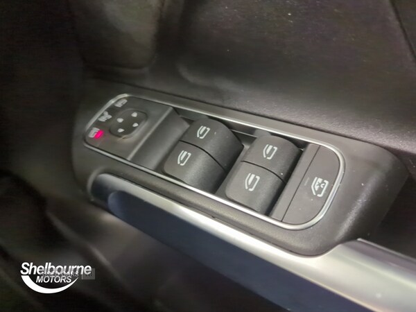 Used Mercedes-Benz GLB 2025 for sale - 76308389: Photo 16