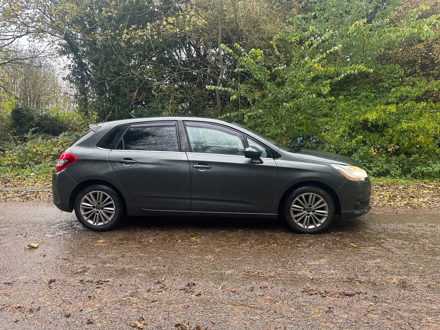 Used Citroen C4 2012 for sale - 76991843: Photo 3