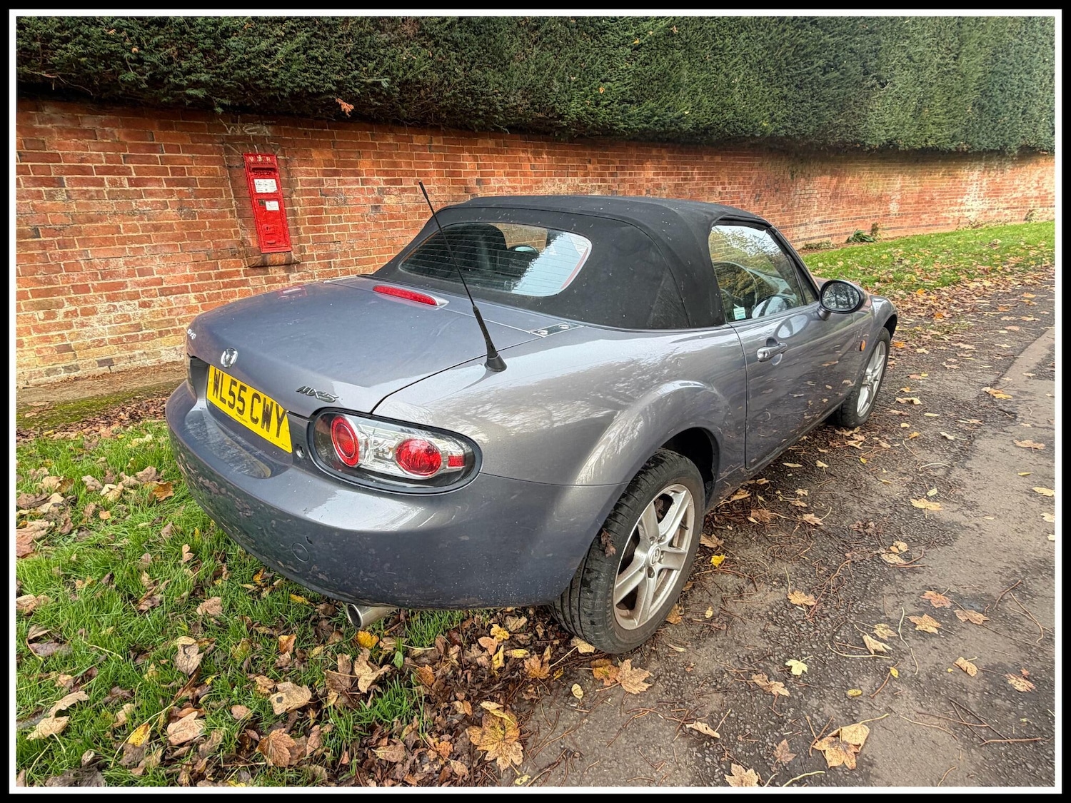 Used Mazda MX-5 2005 for sale - 76424445: Photo 2