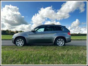 Used BMW X5 2009 for sale - 74467639: Photo