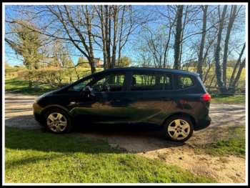Used Vauxhall Zafira Tourer 2015 for sale - 74467641: Photo