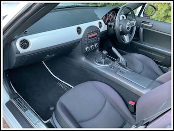 Used Mazda MX-5 2010 for sale - 76850406: Photo