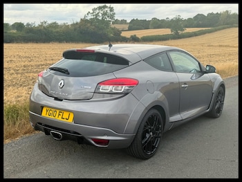 Used Renault Megane 2010 for sale - 79565827: Photo