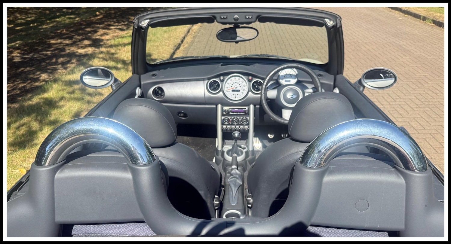 Used MINI Convertible 2008 for sale - 77969800: Photo 2