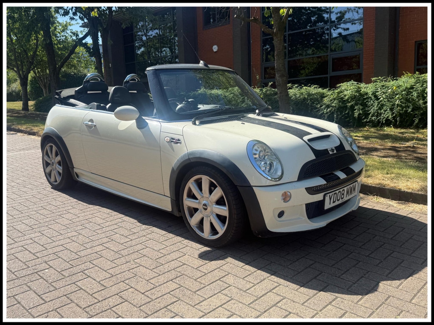 Used MINI Convertible 2008 for sale - 76987848: Photo 5