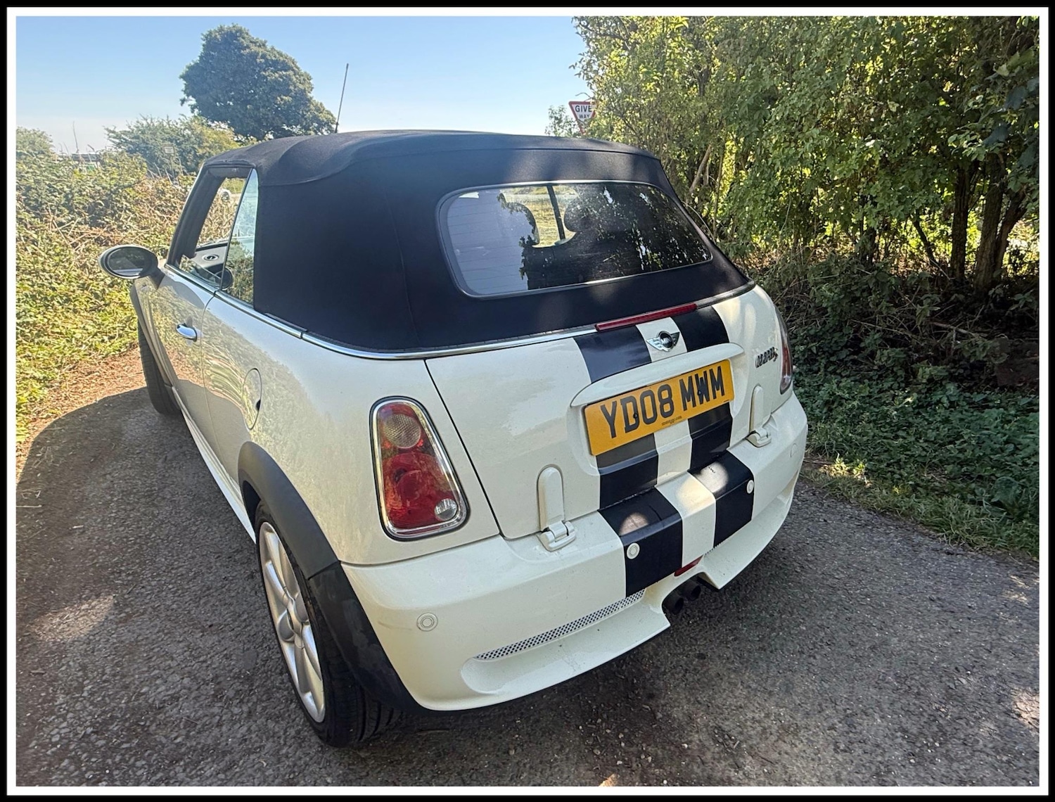 Used MINI Convertible 2008 for sale - 76987848: Photo 7