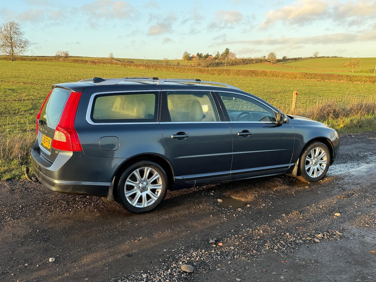 Used Volvo V70 2008 for sale - 77015937: Photo 15
