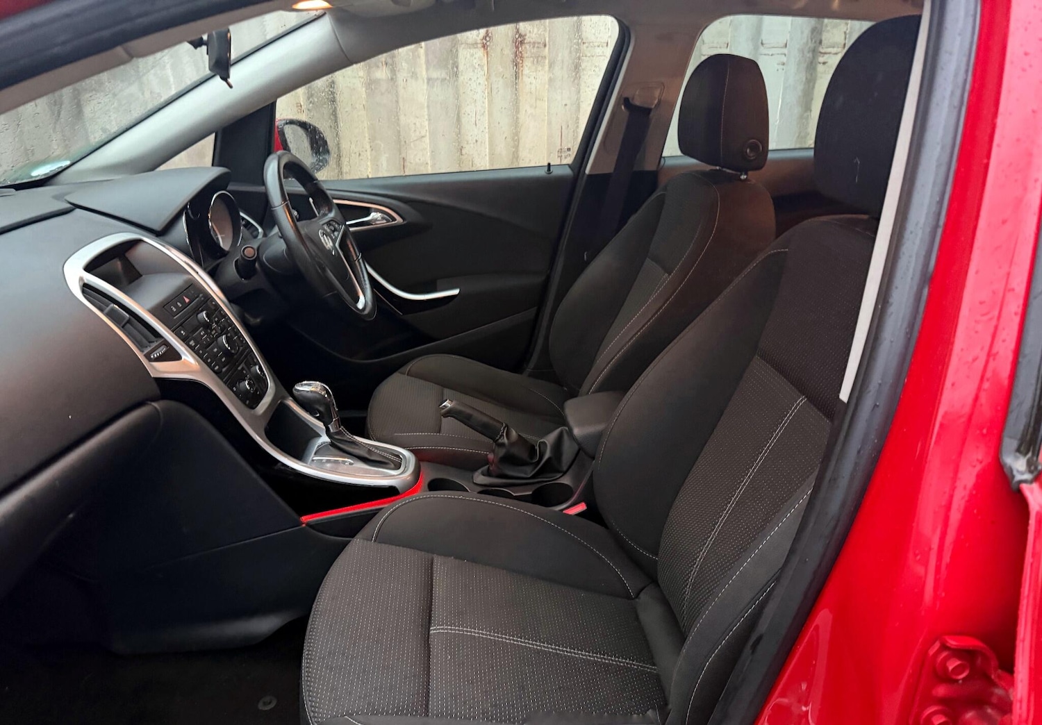 Used Vauxhall Astra 2012 for sale - 76992306: Photo 5