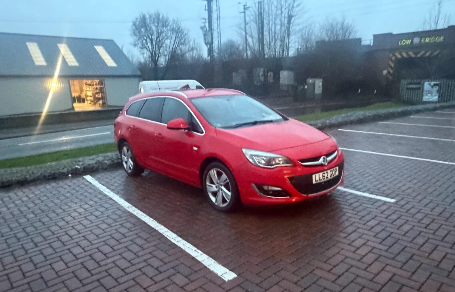 Used Vauxhall Astra 2012 for sale - 76992306: Photo 7