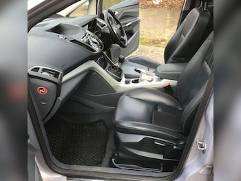 Used Ford Grand C-Max 2011 for sale - 77279848: Photo