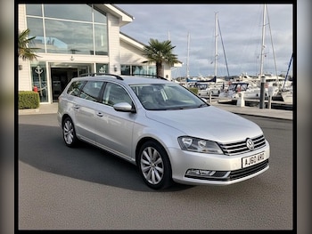 Volkswagen - Passat