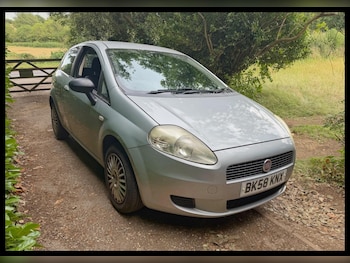 Used Fiat Grande Punto 2008 for sale - 79132090: Photo
