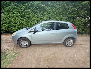 Used Fiat Grande Punto 2008 for sale - 79132090: Photo