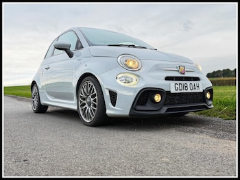 Used Abarth 595 2018 for sale - 76995054: Photo