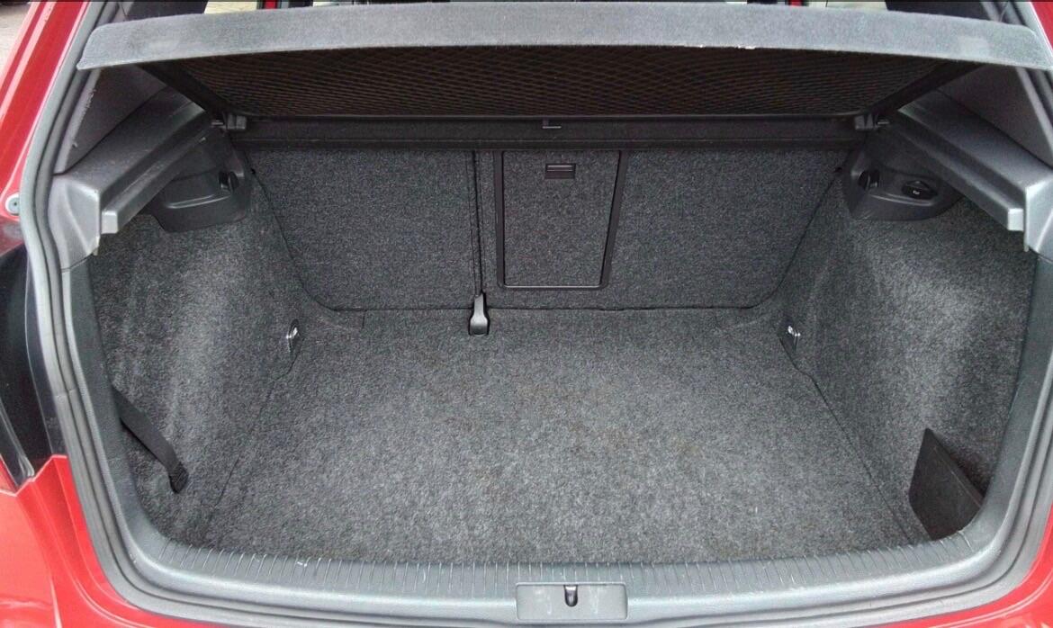 Used Volkswagen Golf 2007 for sale - 77709775: Photo 8