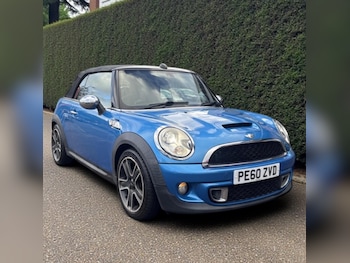 Used MINI Convertible 2010 for sale - 77343831: Photo